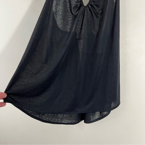 Lululemon Tighten Up Tank Black Size 10 breathable
lightweight sweat-wicking - Picture 4 of 10